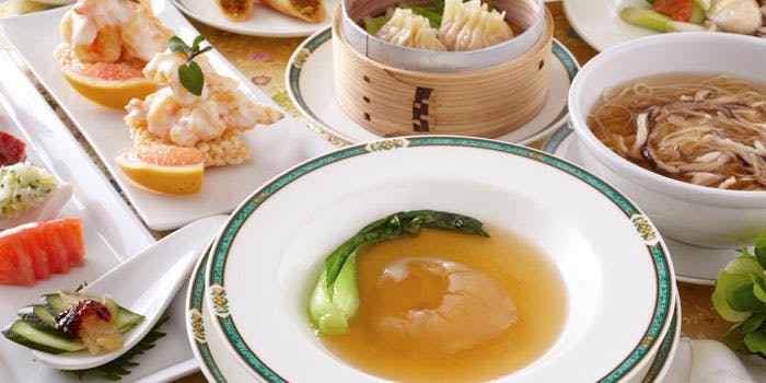 フカヒレのスープと中華料理