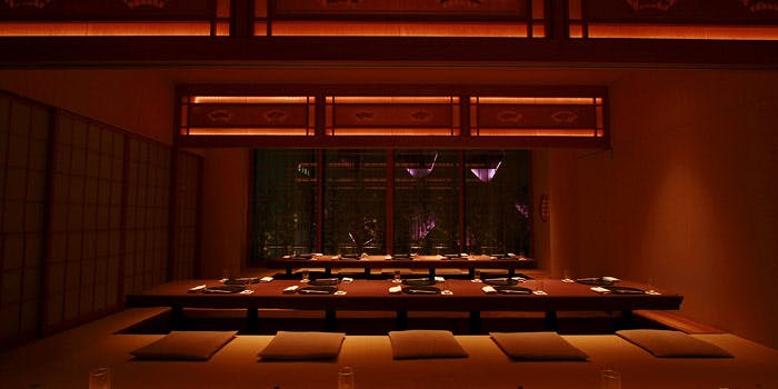 日月火 ZOE銀座店>