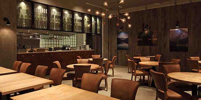 ③ストールレストラン