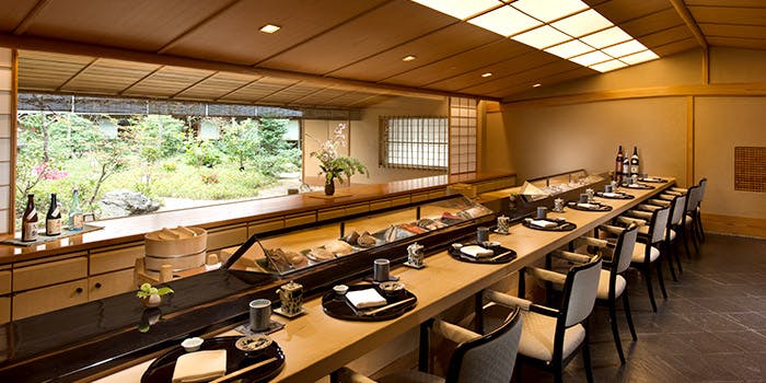 1位 寿司／レビュー高評価「日本料理「さくら」寿司カウンター」の写真1