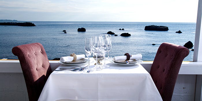 海を見ながら食事のできる鎌倉・葉山のレストラン６選の画像