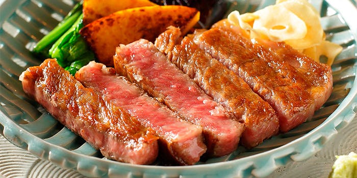 肉の旨味がたまらない 仙台で人気の絶品ステーキ店５選 Macaroni