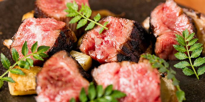 肉寿司肉和食KINTANの肉