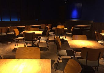 dining lounge concept B 新宿 TSUTAYA BOOK APARTMENT店の画像