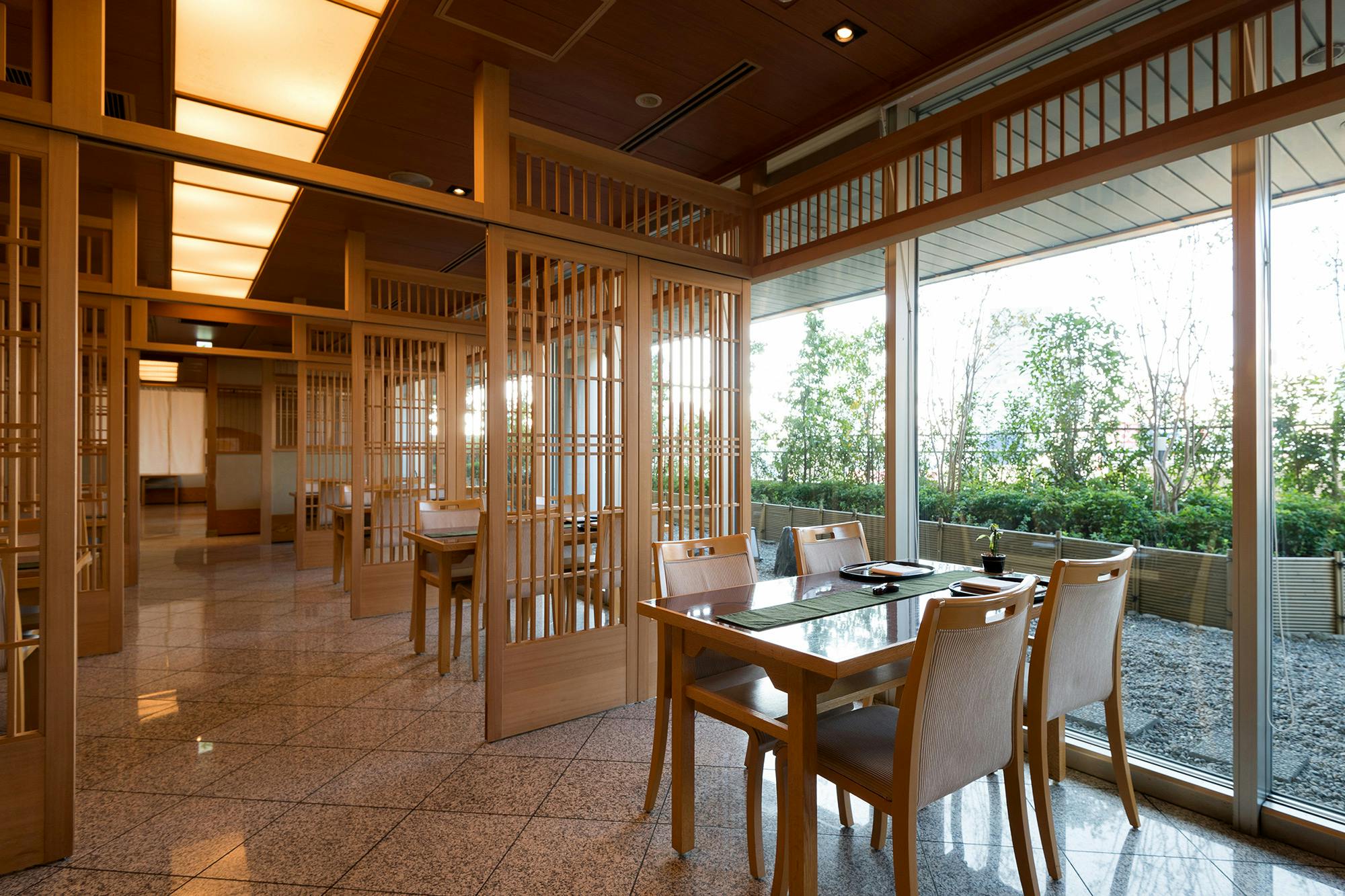 個室 花暦 スイスホテル南海大阪 Okaimonoモール レストラン