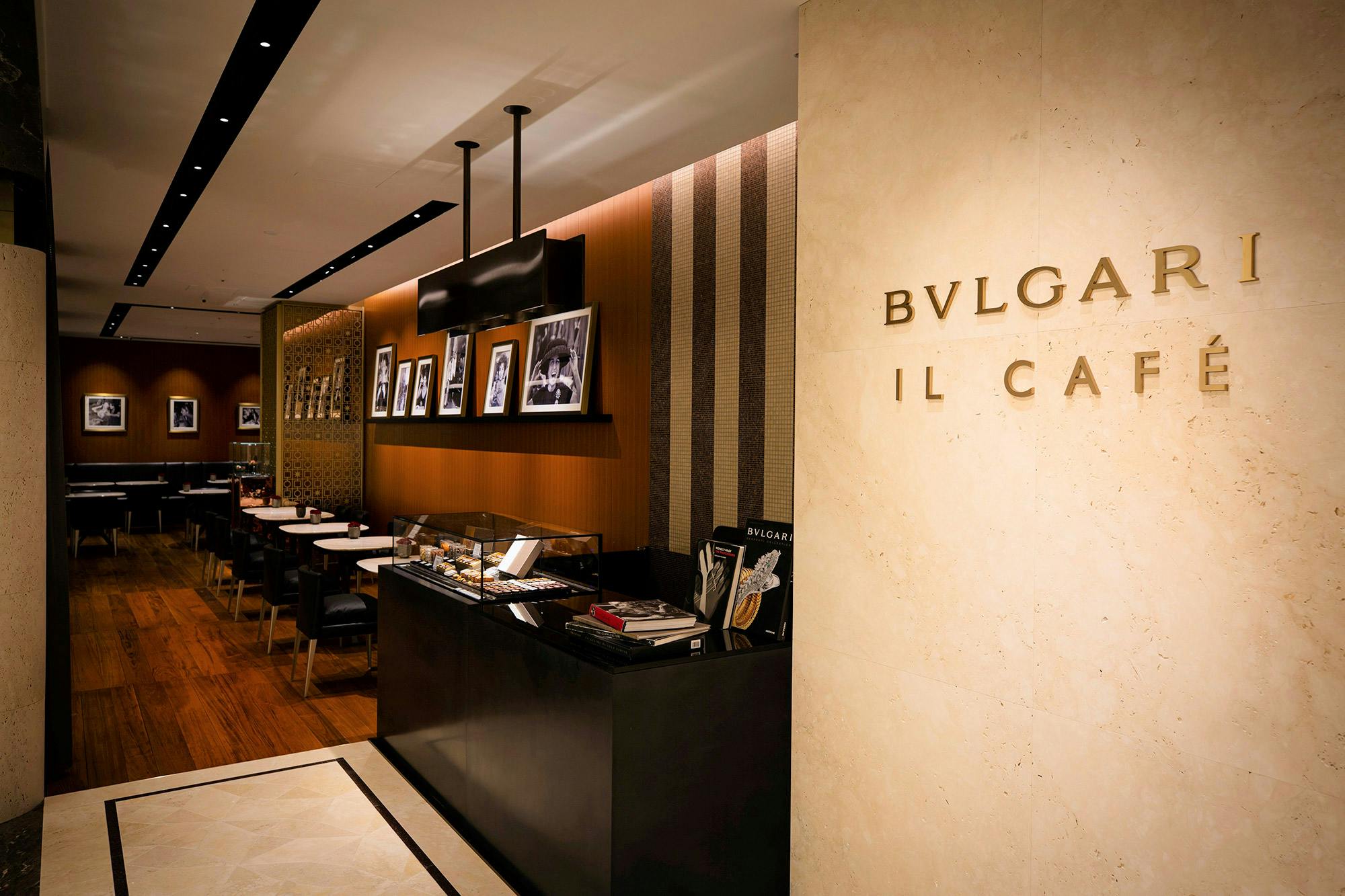 ブルガリ イルカフェ 大阪 お一人様2 900円 ドルチェやフィンガーフードなど全8種のティーボックス ティー プラン メニュー 一休 Com レストラン