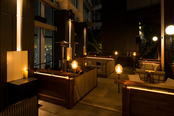夜景が綺麗 Rooftop Bar The Sushi アンダーズ 東京 Okaimonoモール レストラン